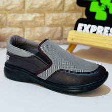 قم بتحميل الصورة إلى المعرض، حذاء رياضي طبي خفيف