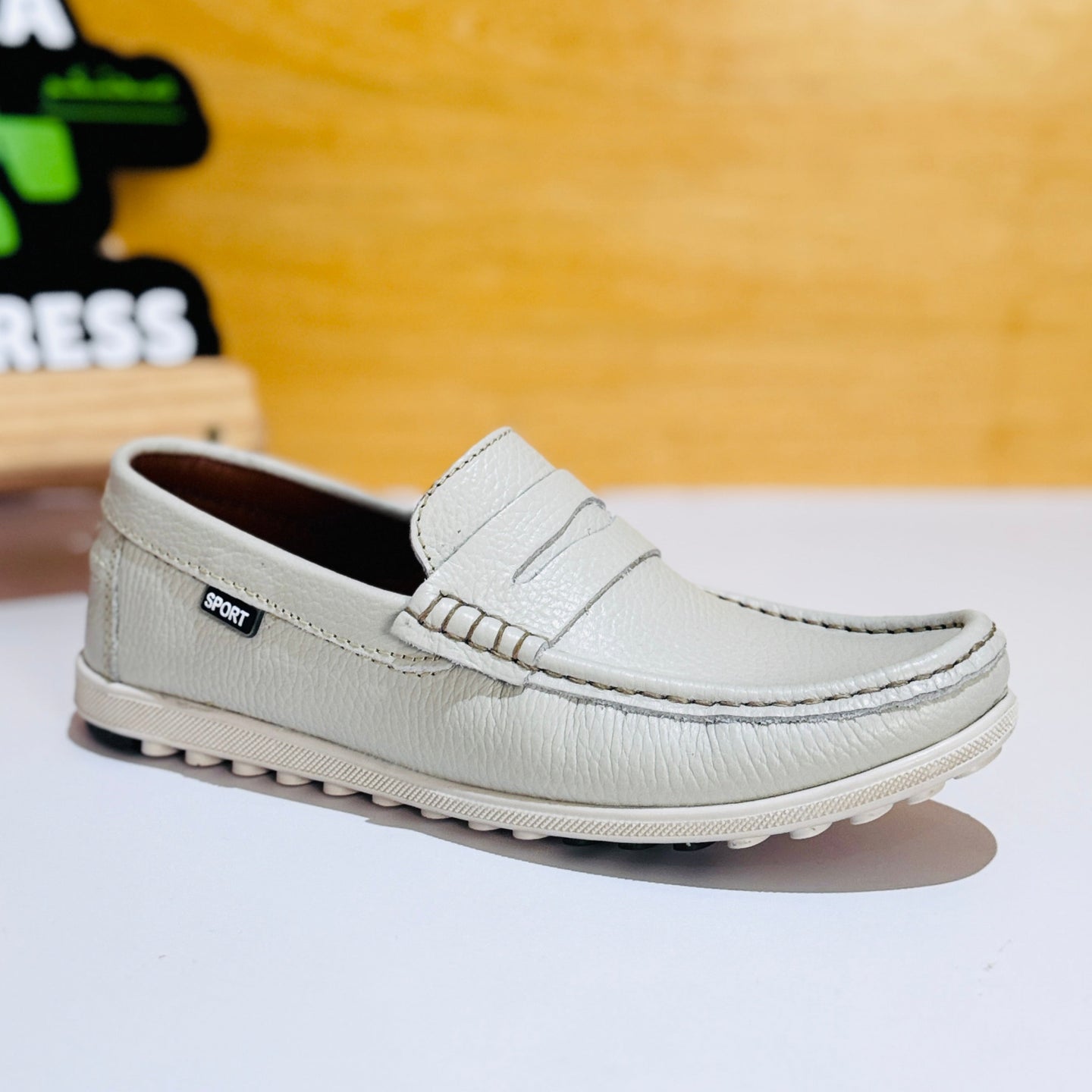 HM16 موكسان طبي جلد طبيعي ✓ 